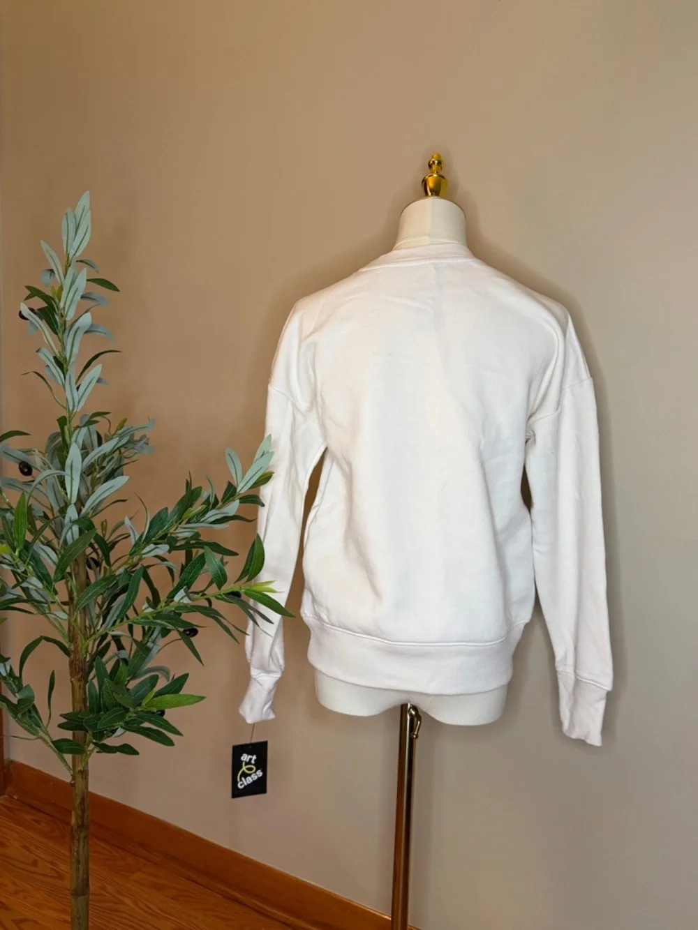 497. Art Class Deer Graphic Sweatshirt NWT | White Crewneck Pullover